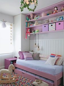 quarto de menina armazenamento