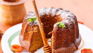 bolo de mel e lavanda