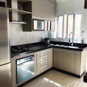 cozinha planejada em L pequena