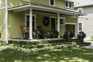 fachada com plantas