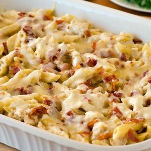macarrao_com_frango_e_bacon_4361_600_square