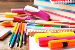 Lista de material escolar 2023 para 2ª série do Ensino Fundamental; Entenda o que você precisa comprar