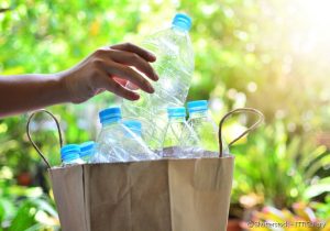 41-e-importante-lavar-as-garrafas-plasticas-article_content_img-1