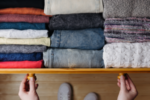 como-organizar-gavetas-de-roupas-capa