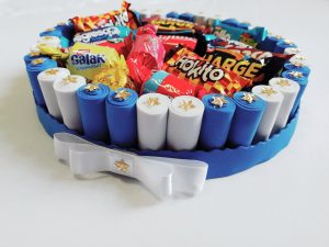 cesta de EVA com chocolates