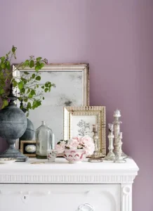 parede-cor-lavanda-na-sala-foto-paintzen