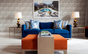 Wall-patterns-with-bold-furniture-orange-and-blue
