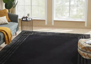 black-rugs-can-influence-your-decor-698229_770x