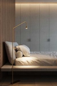 cama com luminaria de piso
