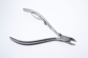 esterilizar alicate de unha 2