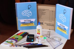 kit escolar para ensino fundamental