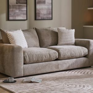sofá e tapete da mesma cor