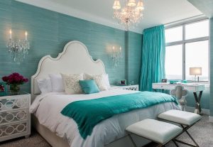 quarto de casal com azul-turquesa
