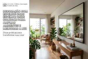 Espaço moderno com sofá bege e plantas na decoração